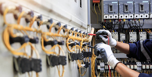 Professional Electrician technician working in New Baden, IL
